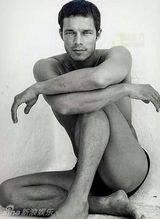 组图：詹妮弗-安妮斯顿3月再婚 二十载情路盘点