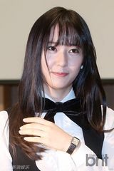 组图：《可爱的她》Rain携Krystal演浪漫爱情