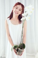 组图：阚清子最新写真曝光 笑容明媚清纯俏丽