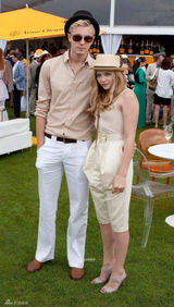 组图：贝克汉姆儿子恋超杀女？ 小7将有7个超帅哥哥