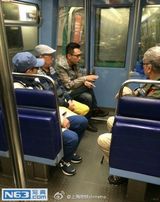 组图：刘烨率爷爷辈明星巴黎录制《花样爷爷》