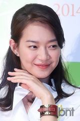 组图：《庆州》申敏儿朴海日低调亮相发布会