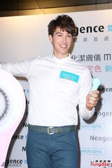 组图：柯震东涉毒锦荣感惊讶 望小时代不受影响