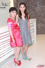 组图：徐子珊低胸装现身 称怕到内地拍剧