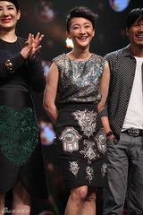 组图：周迅炫酷谈情 刘青云古天乐演技被比较