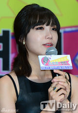 组图：《Trot恋人》池贤宇郑恩地携演浪漫喜剧