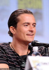 组图：《霍比特人》齐现身 精灵女王曝不穿内裤