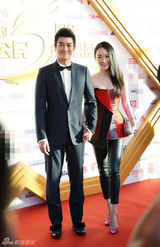 组图：明星公民颁奖盛典 群星到场星光熠熠