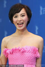 幻灯图集：《团圆》登场 王全安携卢燕莫小棋亮相