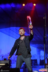 组图：英国乐队BLUR香港开唱 陈奕迅夫妇现身