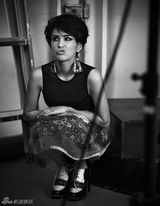 组图：蔡妍最新时尚大片曝光 俏皮秀百变