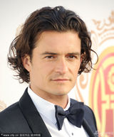 组图：华鼎奖美国开幕 奥兰多与刘玉玲助阵红毯