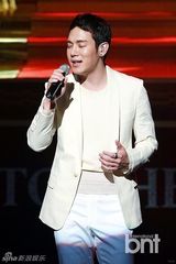 组图：FTTS新专回归秀 十五年不变兄弟情