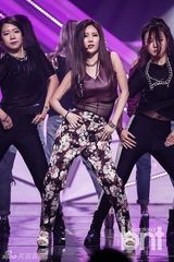 组图：Super Junior回归再夺冠 T-ara等女团性感大对决