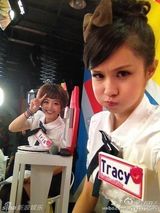 组图：柯震东绯闻女友私照 大眼可爱长发清纯