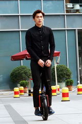 360无死角男神李易峰：宇宙告诉我一定红！