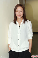 组图：TVB裁减半百职位 杨怡闻之感可惜