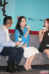 组图：邓萃雯曾当配角感灰心 叶蕴仪暂停拍剧