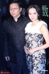 组图：朱茵姚晨海清杨采妮时尚盛典盛装斗性感