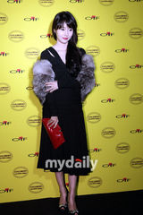 组图：金正恩权相佑(权相宇)等出席时尚品牌发布会