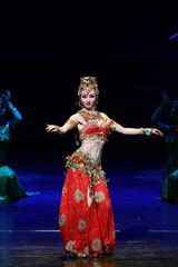 幻灯图：东方演艺集团舞蹈晚会精彩剧照