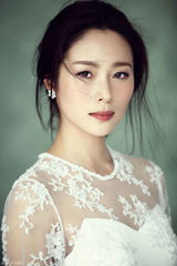 组图：江一燕春色写真纯白外表五彩内心