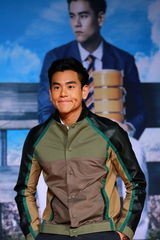 组图：《分手合约》首映 彭于晏蒋劲夫帅气亮相