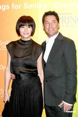 高清图：关之琳盛装出席慈善晚宴 拒谈与陈泰铭恋情