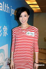 幻灯图：佘诗曼任体检代言人 爱吃蟹胆固醇偏高 