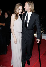 高清图：朱莉和皮特结伴亮相棕榈泉国际电影节