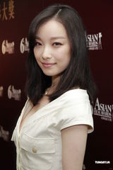 组图：倪妮出席传媒招待会 日本女星香里奈欲变打女