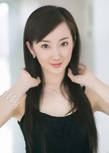 组图：程媛媛生活照曝光 朱唇皓齿明眸流盼