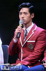 组图：韩星宋昌义等出席音乐剧试演会