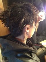 组图：谢楠史上最叛逆造型曝光 演绎不良少女