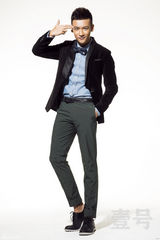 组图：叶项明春夏休闲服饰杂志 自信帅气开朗