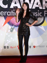 高清图：少女时代CNBLUE等组合出席音乐颁奖礼