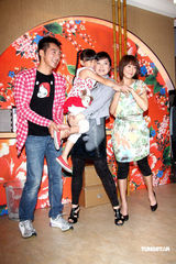 幻灯组图：李李仁等出席《带子英雄》记者会