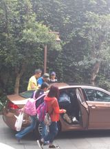 组图：中国版《跑男》杭州开拍 Angelababy邓超现身