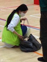 组图：杨幂与公婆参加佛学会破不和 刘恺威陪伴