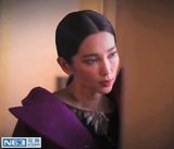 组图：李冰冰拍摄杂志现场照 被调侃撞脸吕丽萍