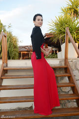 组图：章子怡戛纳归来 国际章时髦起来毫不费力