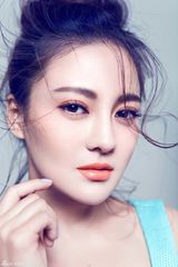 组图：樊蕊最新写真 灵动纯美透出小女人本性