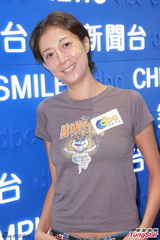 组图：吴绮莉被女儿嘲黄脸婆 有留意房祖名被捕