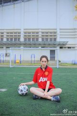 组图：美女学生会副主席陈子湄走红 五官漂亮气质出众