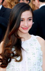 组图：凯特震场《驯龙2》首映 Baby赵又廷亮相