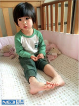 组图：“黄豆芽”萌照走红 黄豆豆成中国好岳父