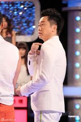 组图：庾澄庆新节目成红娘 空中飞人无暇找伴