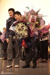 幻灯图集：《丐中丐》首演 王翰涛明星好友齐捧场