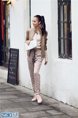 组图：章龄之全新写真 时尚百变诠释多种风格