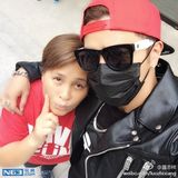 组图：明星晒照庆母亲节 郑欣宜怀念沈殿霞